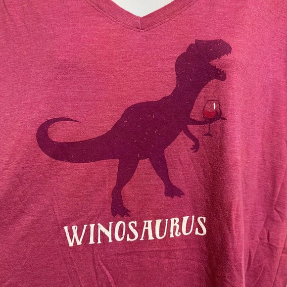 Fun Women’s Pink Short Sleeve T-Shirt Winosaurus Soft Size 2X Party Wine Night - Picture 3 of 7